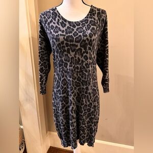 Banana Republic Elegant Animal Print Long Sleeve Sweater Dress